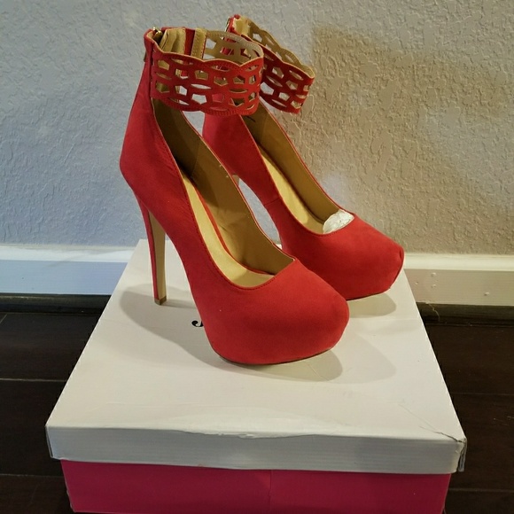 box heels online